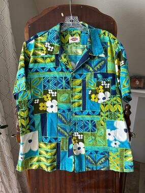 Vintage Pomare Large turquoise green floral short-sleeve Hawaiian aloha shirt